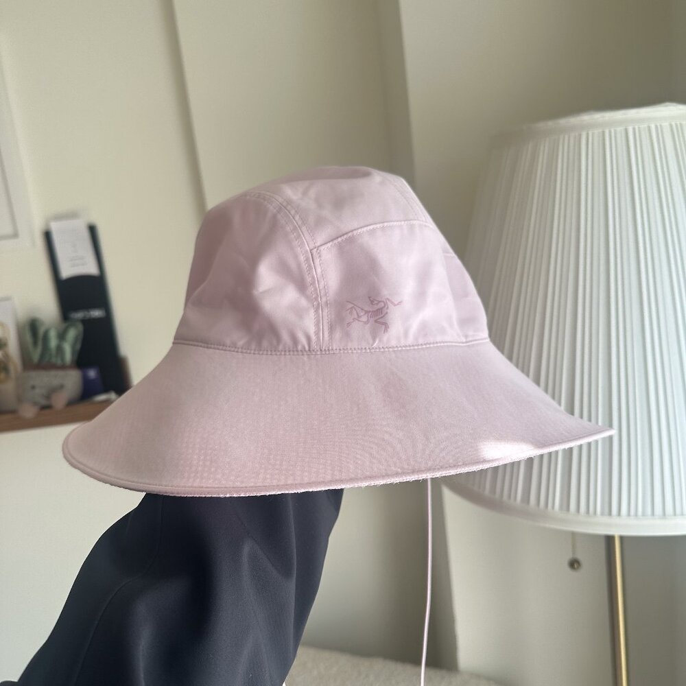Arc'teryx Unisex Sinsola Shade Hat | Size:L/XL | Pink Glow